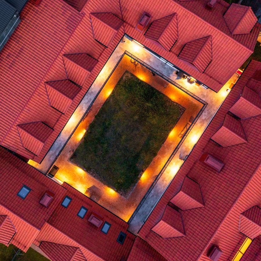 Monte Urbo Apartments Ніда Екстер'єр фото